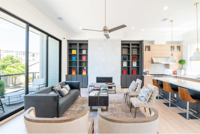 Soaring Ceilings, Open Plans